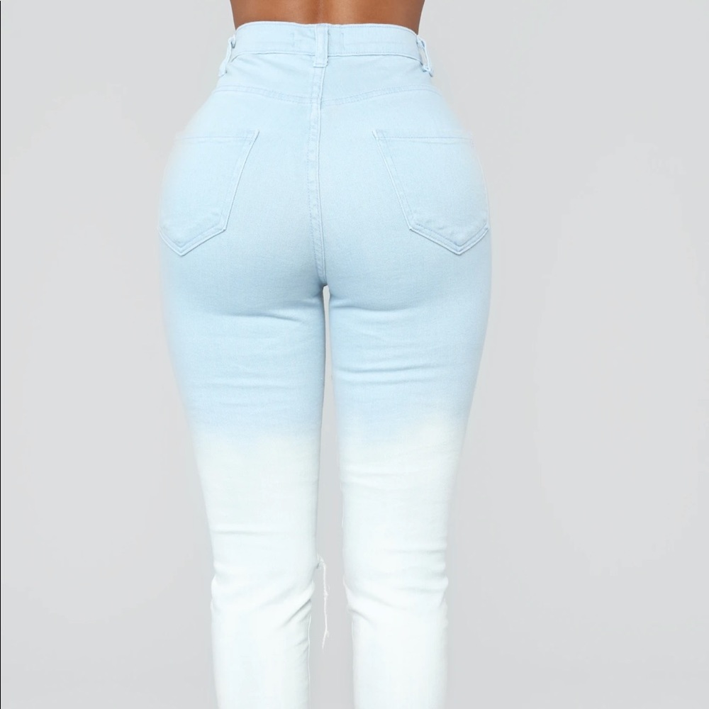 Fashion Nova high waisted ombré distressed jeans 9 - Picture 2 of 15